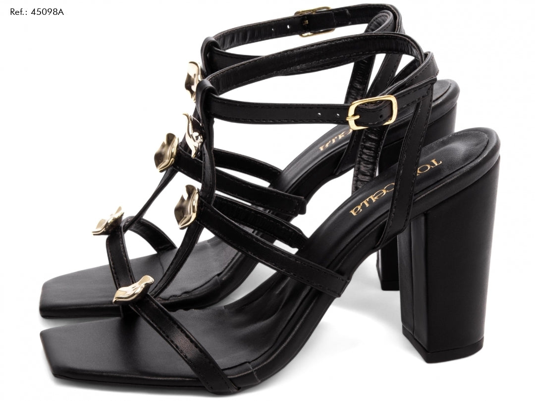Sandália Preta Feminina Salto Médio – Clássica e Sofisticada