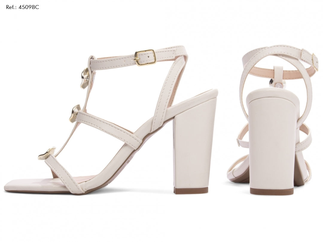 Sandália Feminina Off White – Salto Médio Confortável