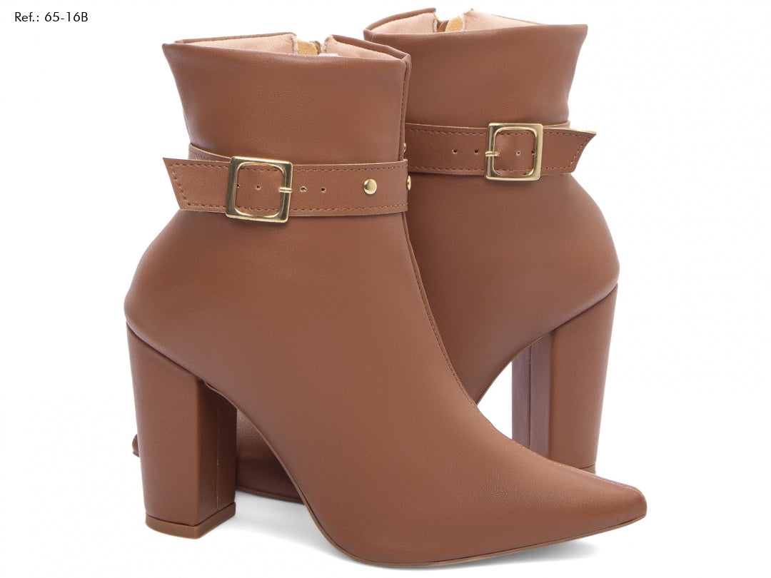 Bota Feminina Caramelo de Cano Curto – Conforto e Elegância